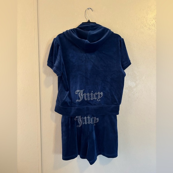 NWT Juicy Couture Bling Velour shorts and top set sz XL - Picture 1 of 9